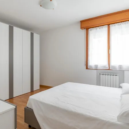 Modern By Wonderful Italy Apartment